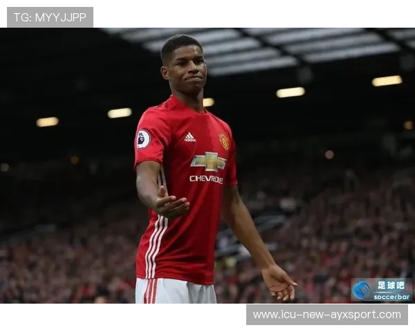 拉什福德弧顶远射曼联扳平在望